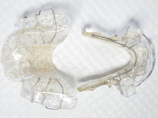 La plaque palatine à vérin